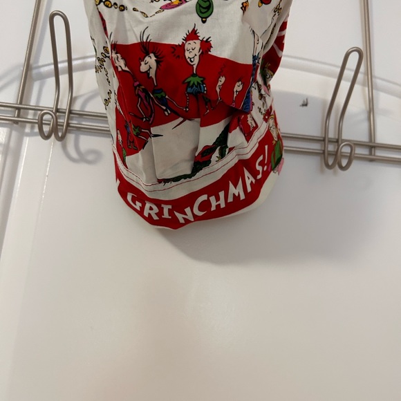 Cute little bakers hat - Picture 2 of 2